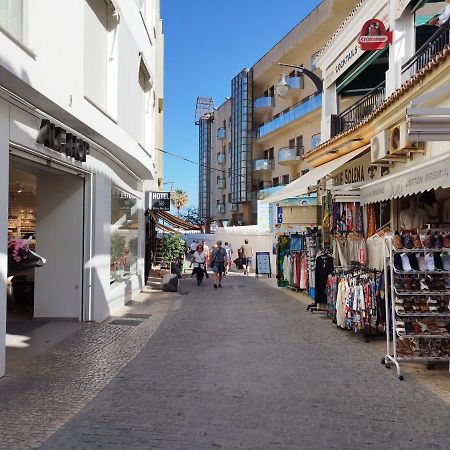 Love Rent4 Malaga Lyli Торемолинос Екстериор снимка